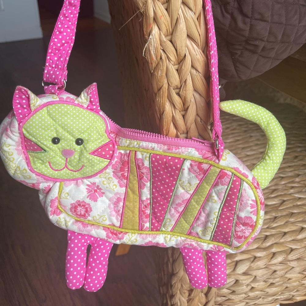 Sassy Pet Saks Pink Kitten Pocketbook!